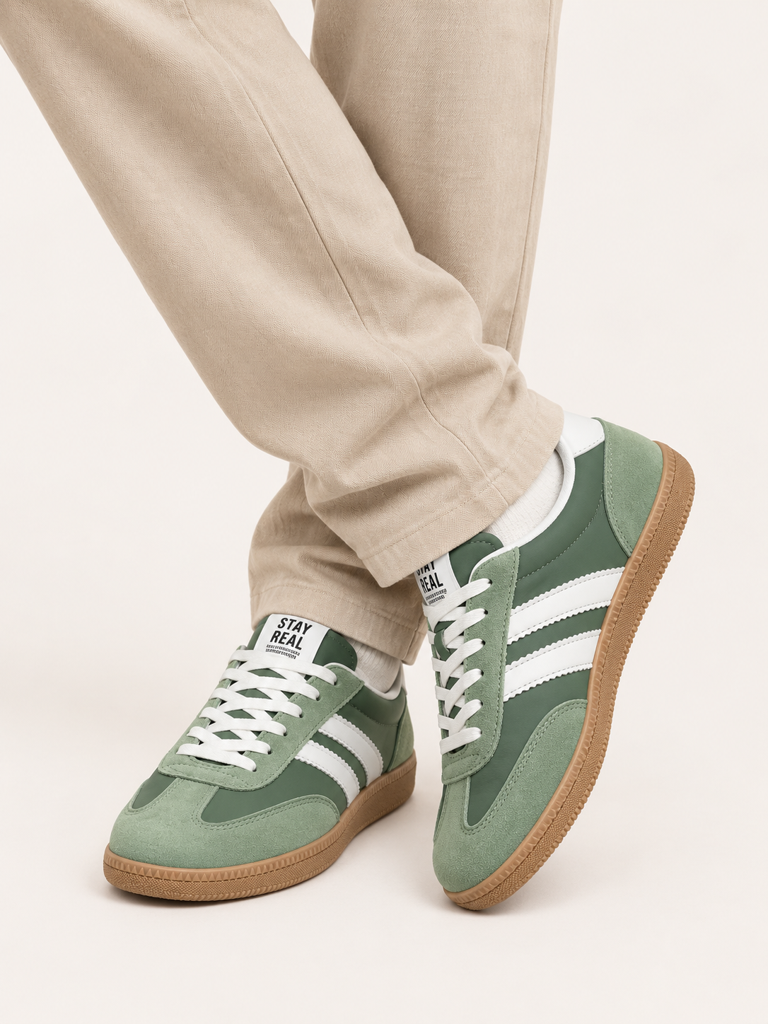 Men’s Retro Low-Top Lace-Up Sneakers