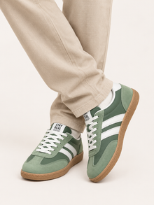 Men’s Retro Low-Top Lace-Up Sneakers