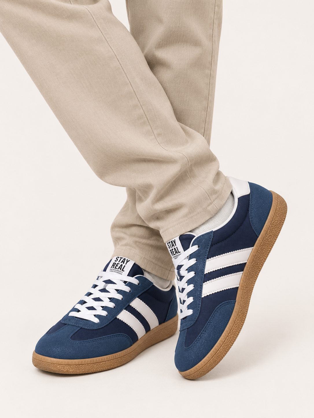 Men’s Retro Low-Top Lace-Up Sneakers