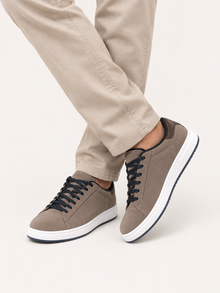 Men’s Casual Low-Top Lace-Up Sneakers