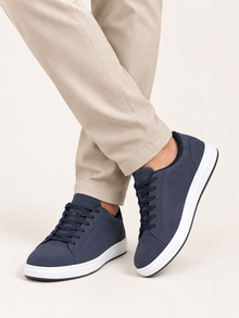 Men’s Casual Low-Top Lace-Up Sneakers